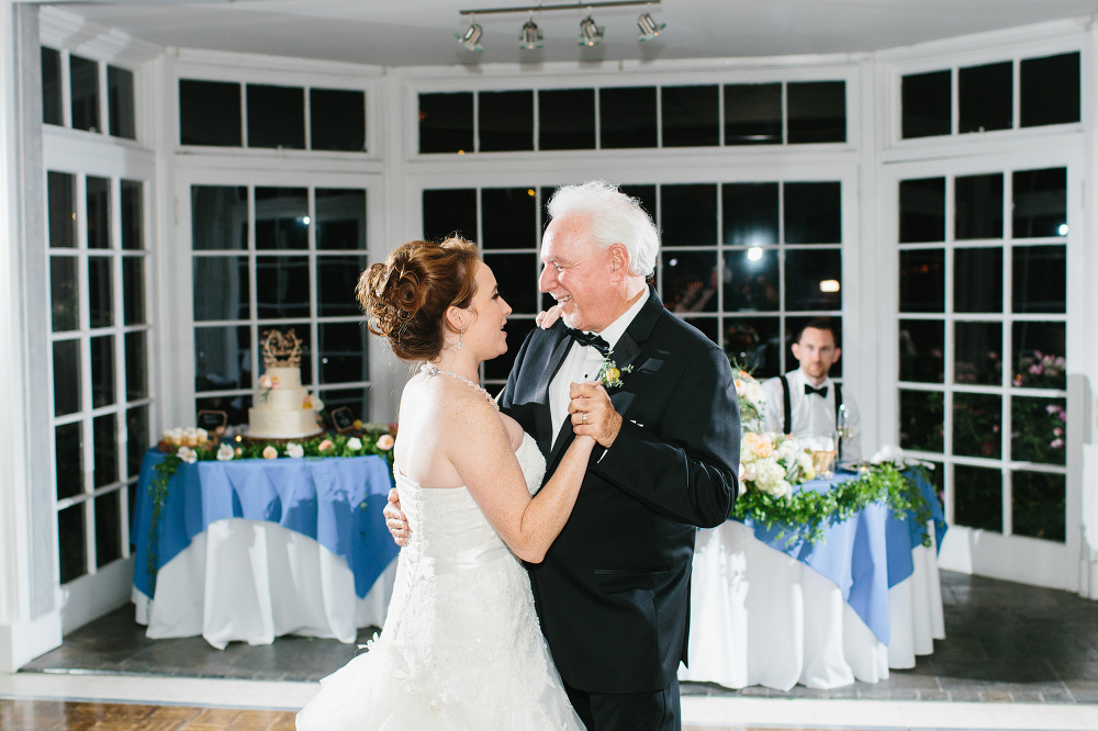 Sarah-Jane had a special dance with her father. 