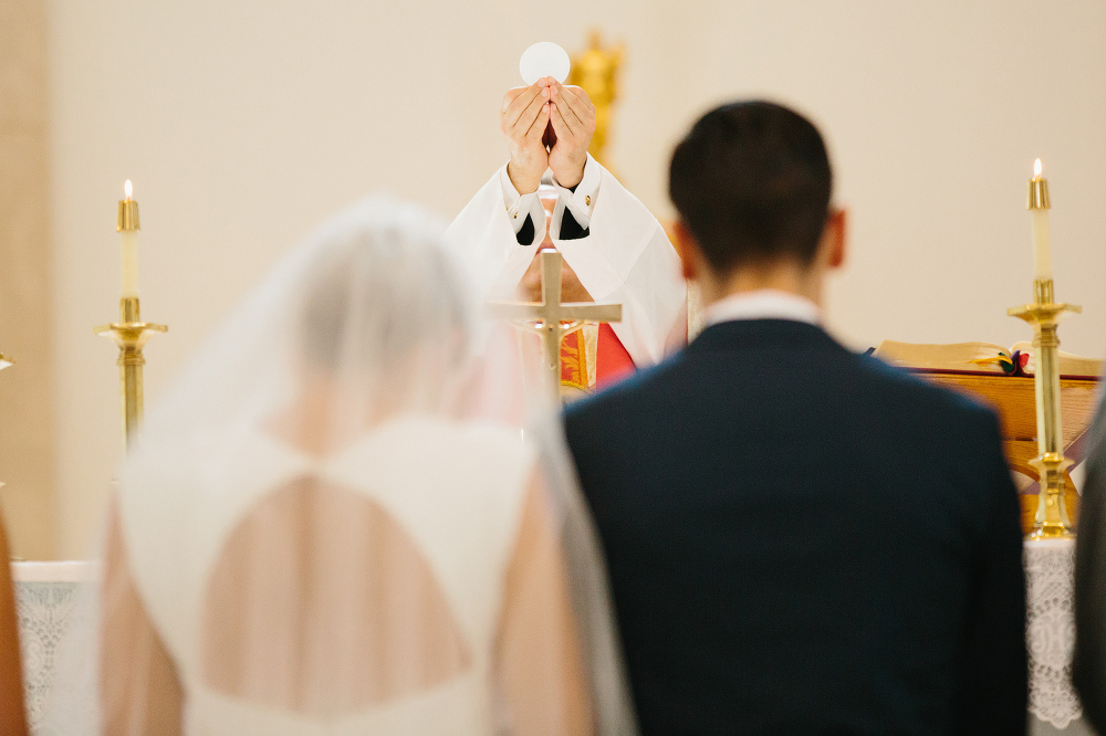 A beautiful photo of the communion blessing. 