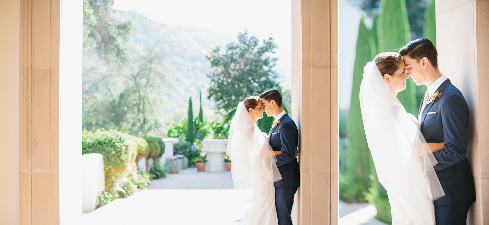 Beautiful portraits of the couple with mountains in the background. 