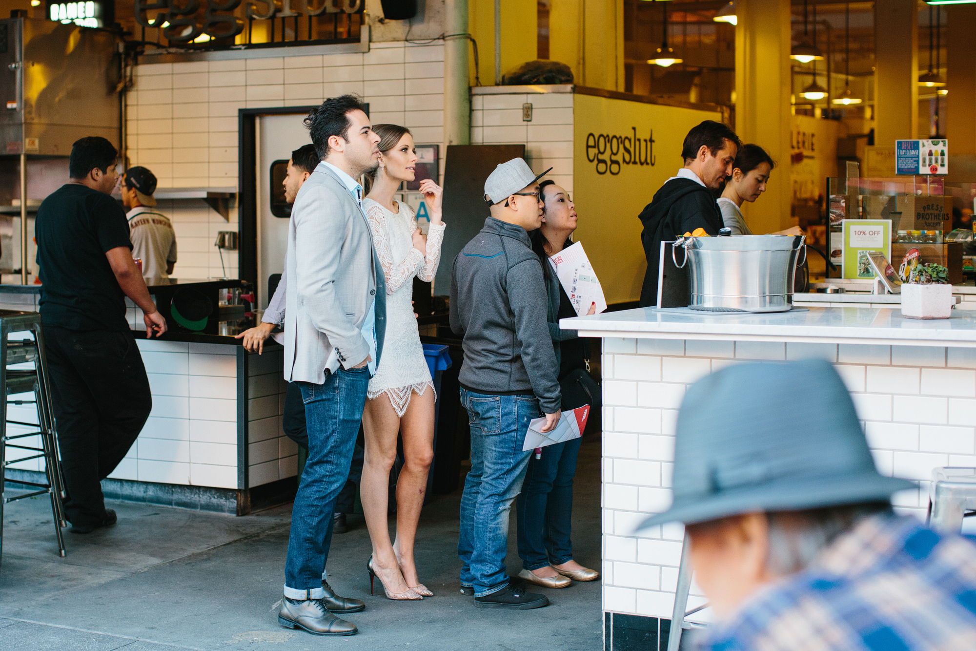 Ashley and Luis ordering a snack. 